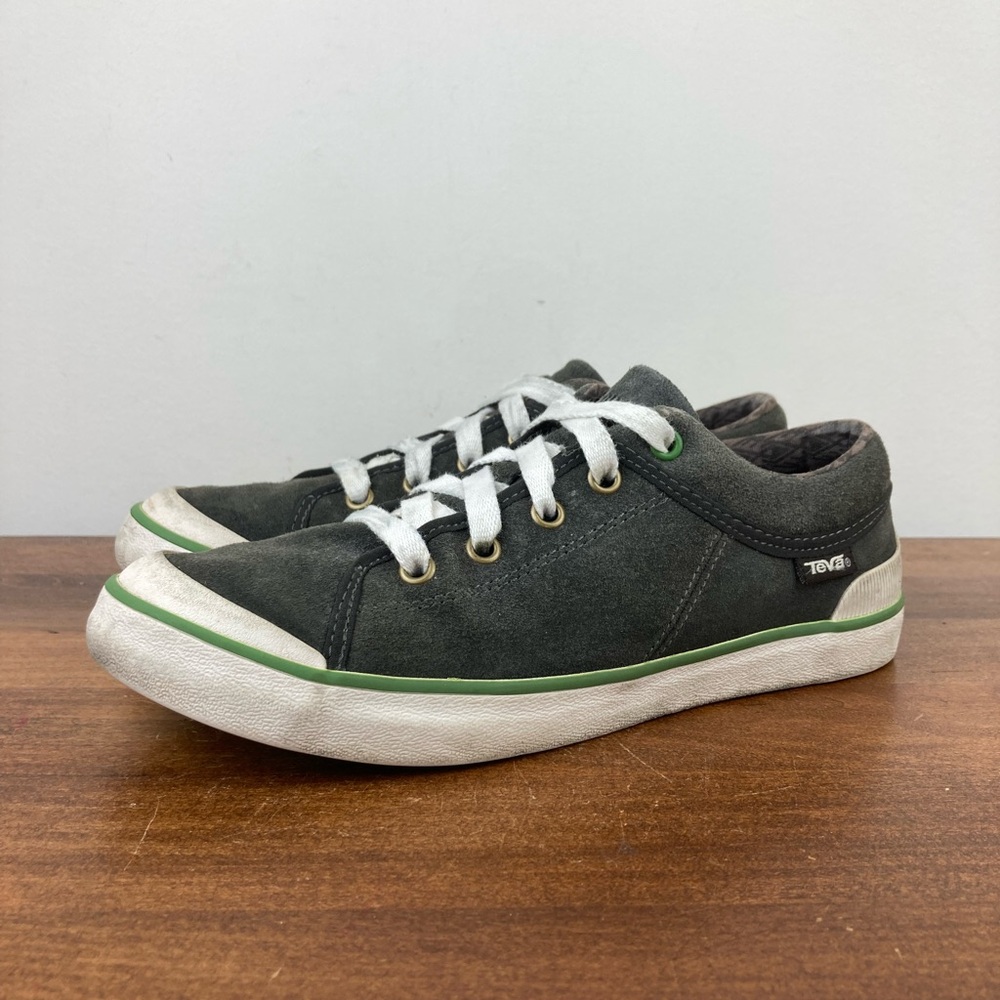 Teva Freewheel Sneakers Gray Suede 1001983 Women's Size 7 Low Top Lace Up.